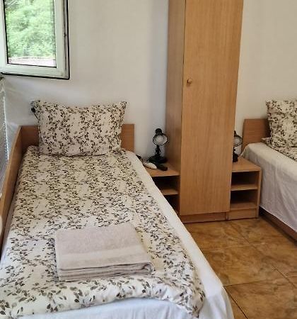 Guest House Selin Veliko Tarnovo Kültér fotó